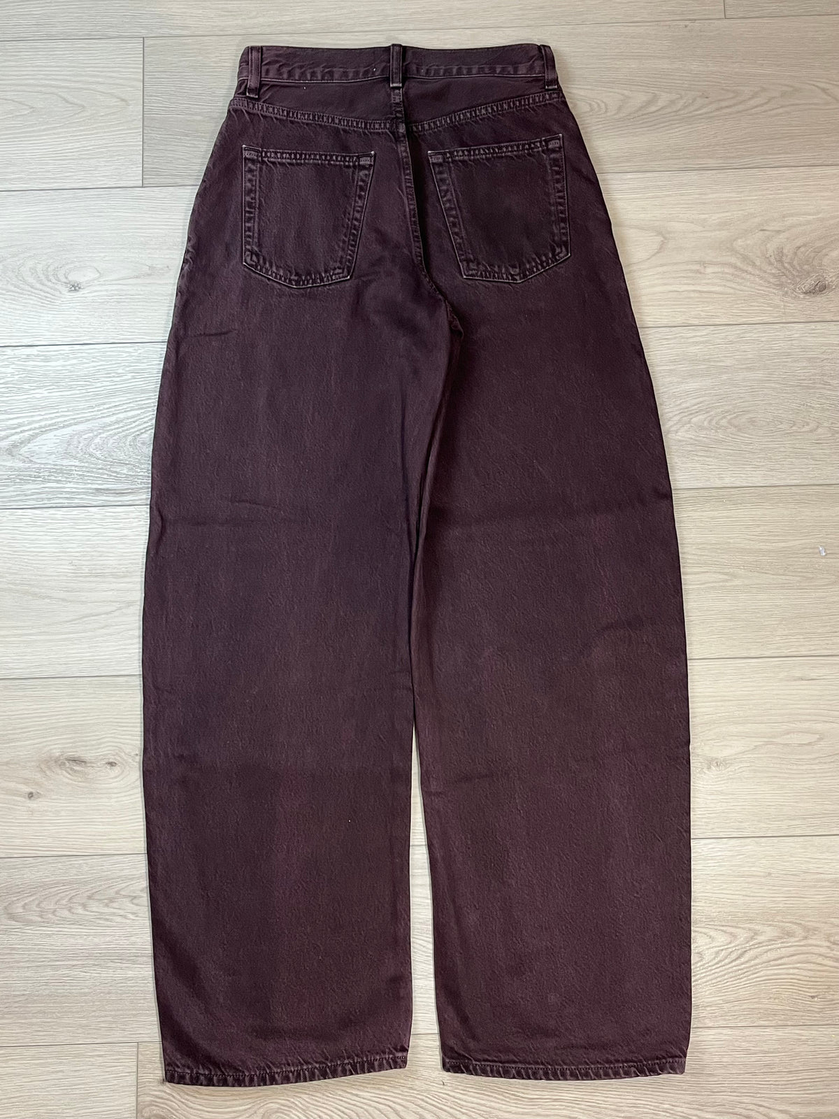 AGOLDE Sefton Barrel Jean in Burgundy – Size 24 – New