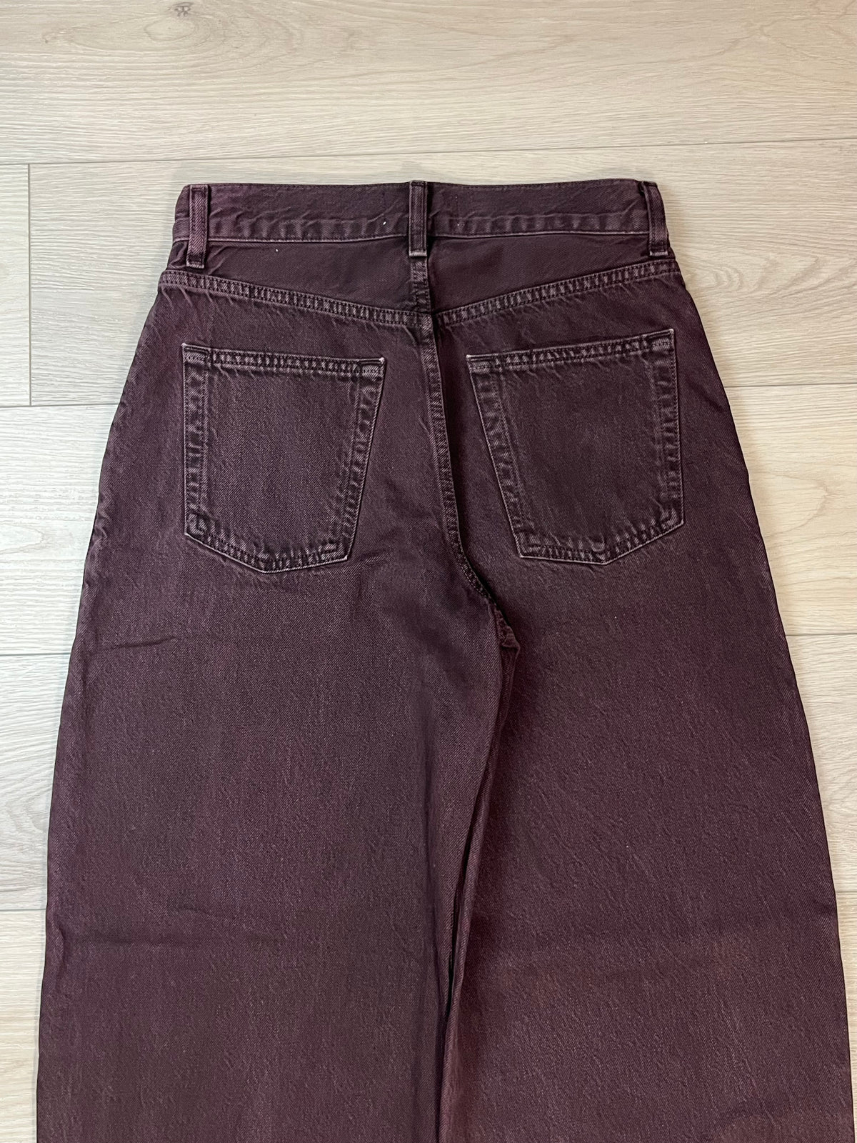 AGOLDE Sefton Barrel Jean in Burgundy – Size 24 – New