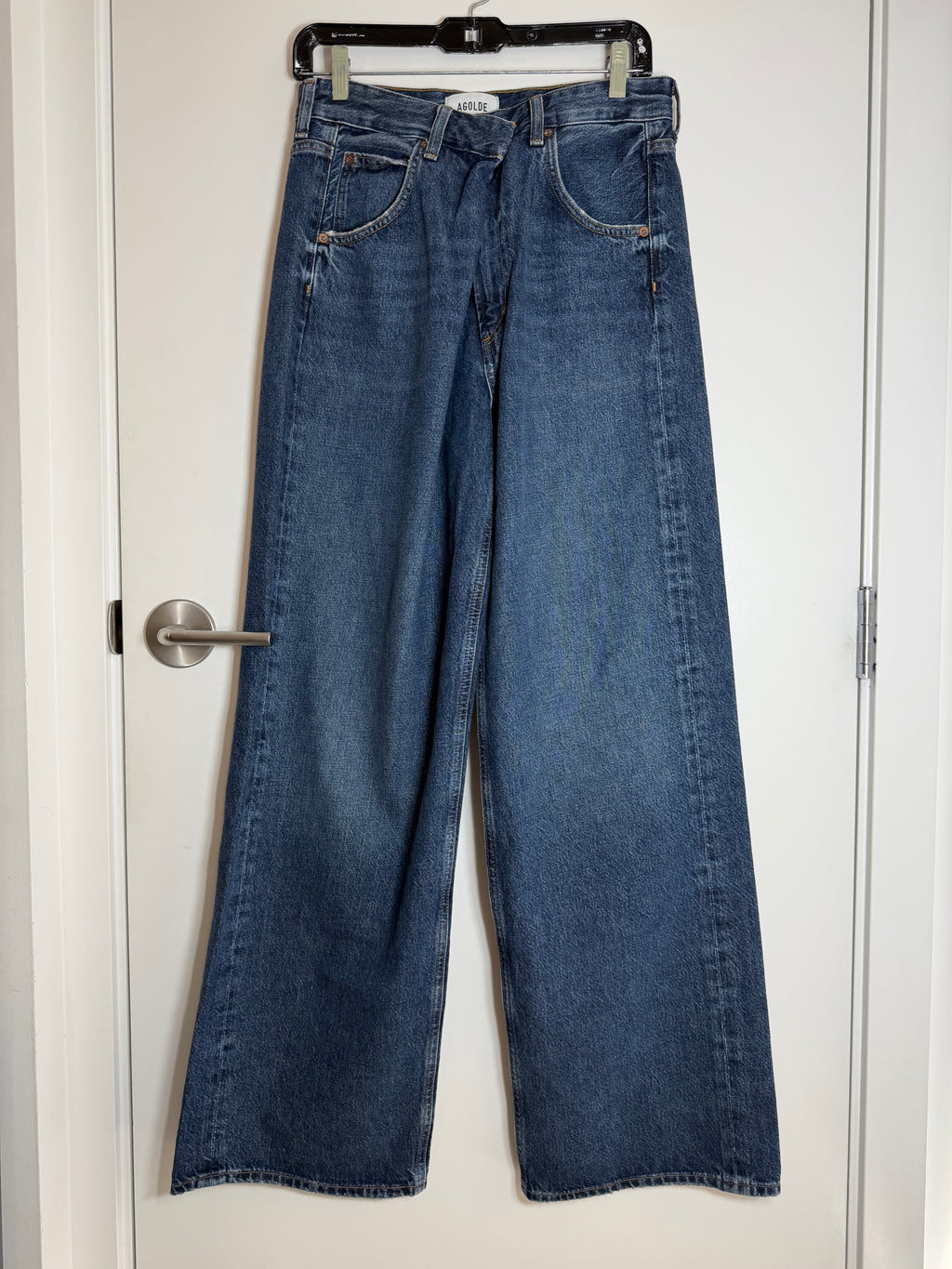 Agolde Vana Jean's size 24