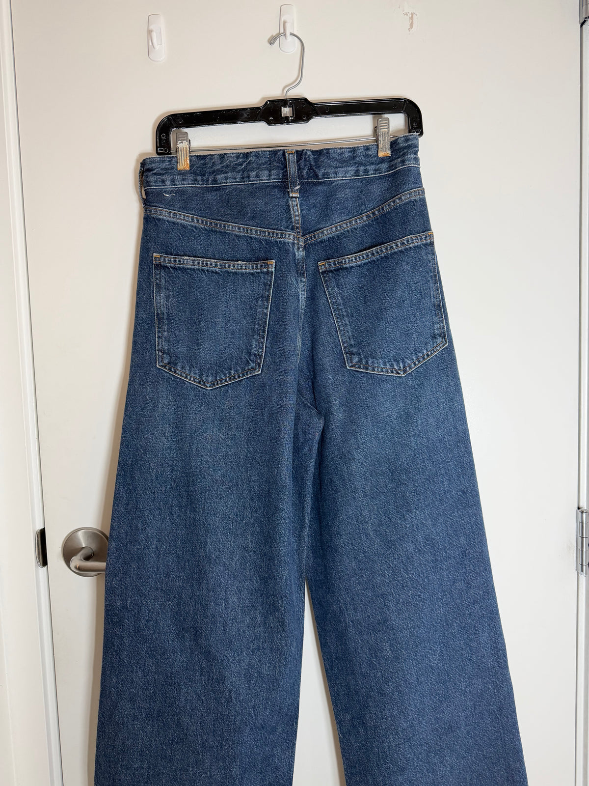 Agolde Vana Jean's size 24