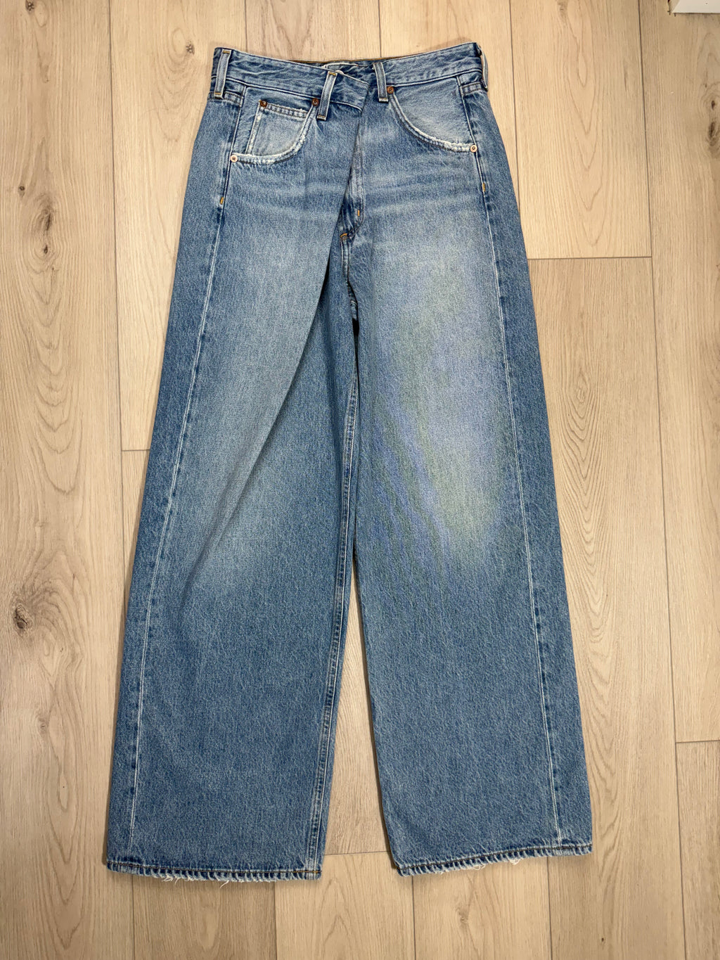 Agolde Vana Brand new size 25P