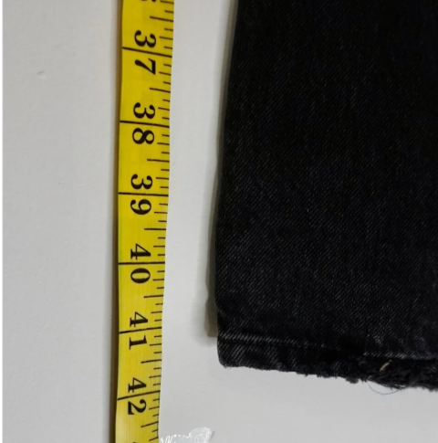 Agolde Lana distressed Size 25 Relaxed Fit black