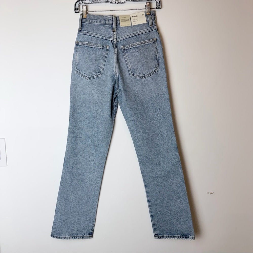 AGOLDE 90’s Jeans Size 23 Dark Blue NWT - TheRWDenimAGOLDE 90's Dark Blue Straight-Leg – TheRWDenim