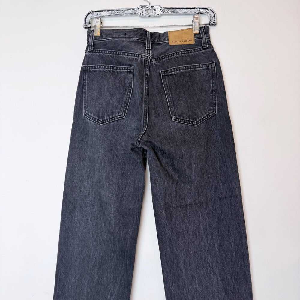 Aritizia Jeans Denim Forum the marlo high rise size 23 in black - TheRWDenimDenim Forum Aritzia the Marlo High Rise in Black Wide-Leg – TheRWDenim