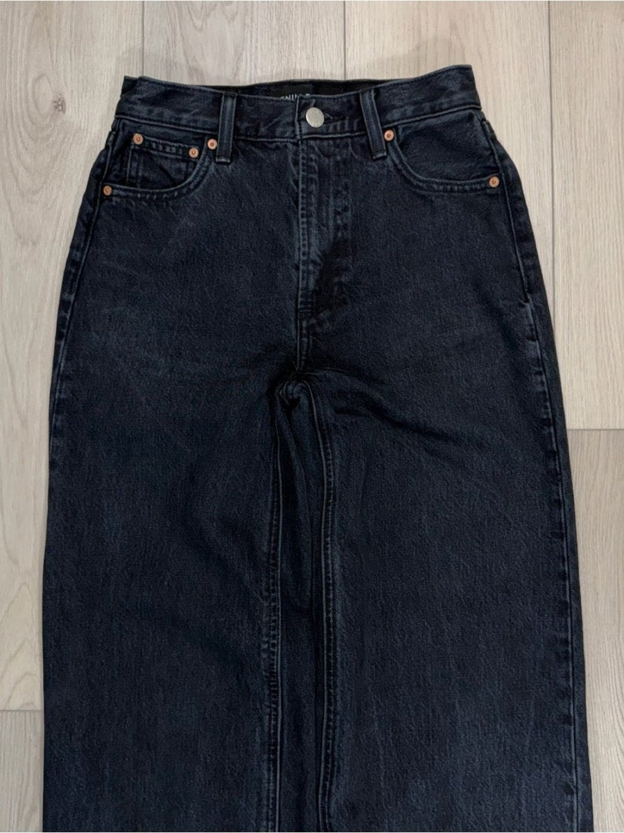 Aritzia denim forum the Farrah hi-rise Black High-Rise Wide Leg Jeans - TheRWDenimDenim Forum Aritzia the Farrah Hi-Rise Black High-Rise Wide Leg – TheRWDenim