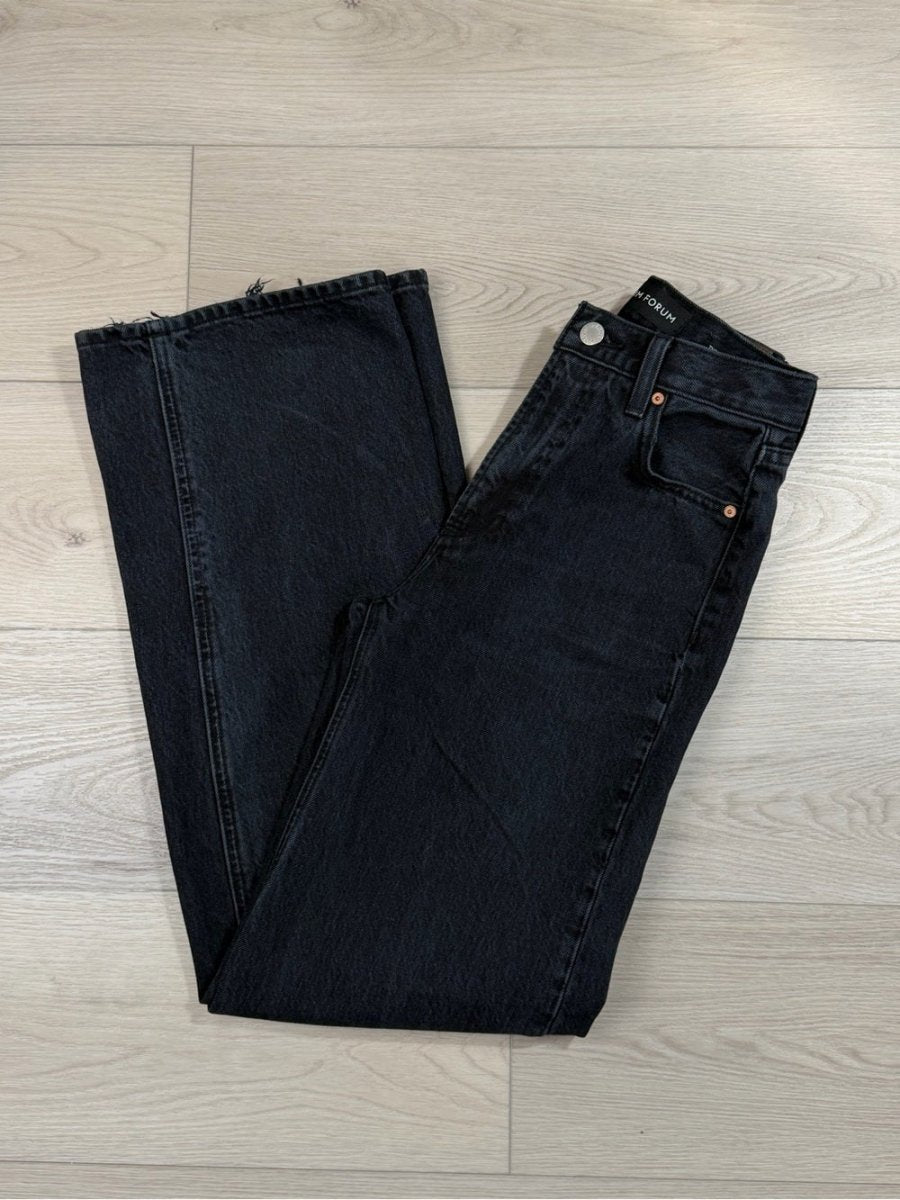 Aritzia denim forum the Farrah hi-rise Black High-Rise Wide Leg Jeans - TheRWDenimDenim Forum Aritzia the Farrah Hi-Rise Black High-Rise Wide Leg – TheRWDenim