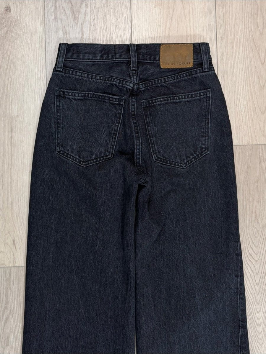 Aritzia denim forum the Farrah hi-rise Black High-Rise Wide Leg Jeans - TheRWDenimDenim Forum Aritzia the Farrah Hi-Rise Black High-Rise Wide Leg – TheRWDenim
