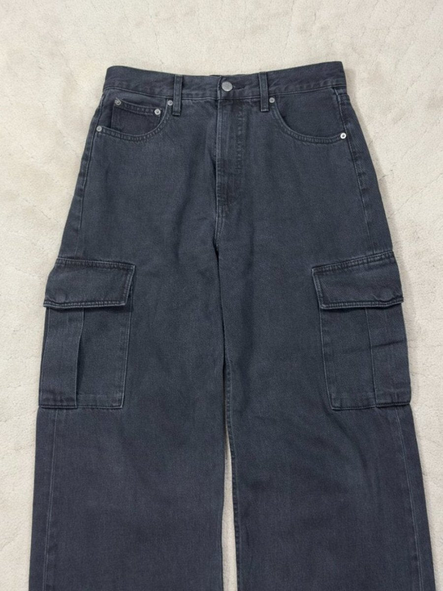 Aritzia Denim Forum The Farrah Hi Rise Cargo black 28 jeans - TheRWDenimDenim Forum Aritzia the Farrah Hi Rise Cargo Black Wide-Leg – TheRWDenim