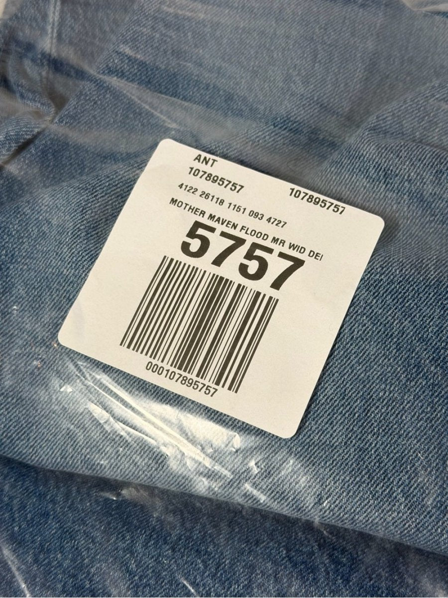 BNWT MOTHER The Mid Rise Maven Flood size 27 - TheRWDenimMOTHER The Mid Rise Maven Flood Wide-Leg Blue Wash – TheRWDenim