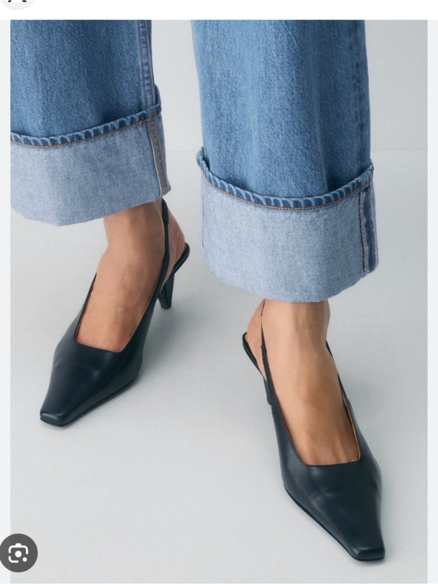 Denim Forum “ 90’s vintage Lo-rise cuffed jeans size 28 - TheRWDenimDenim Forum 90's Vintage Lo-Rise Cuffed Straight-Leg Blue Wash – TheRWDenim