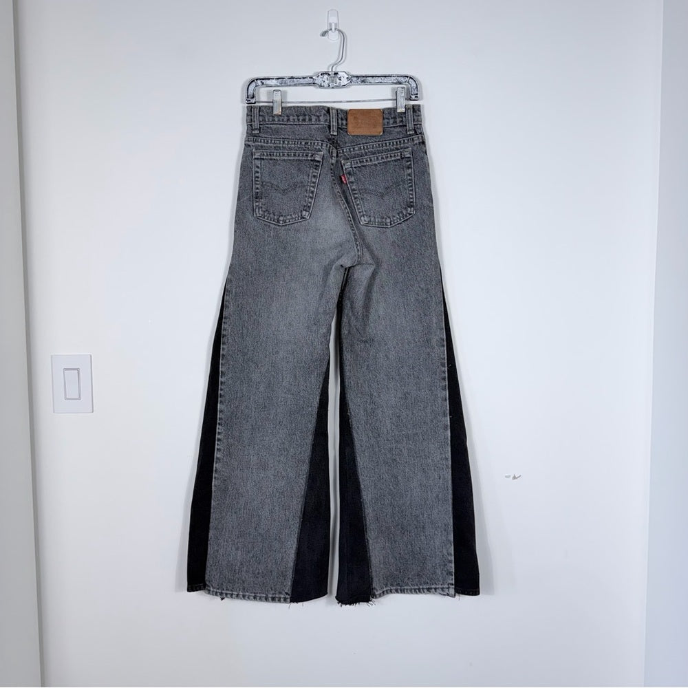 Levi's Levi 531 (One One) Gray, Black Jeans Size 30