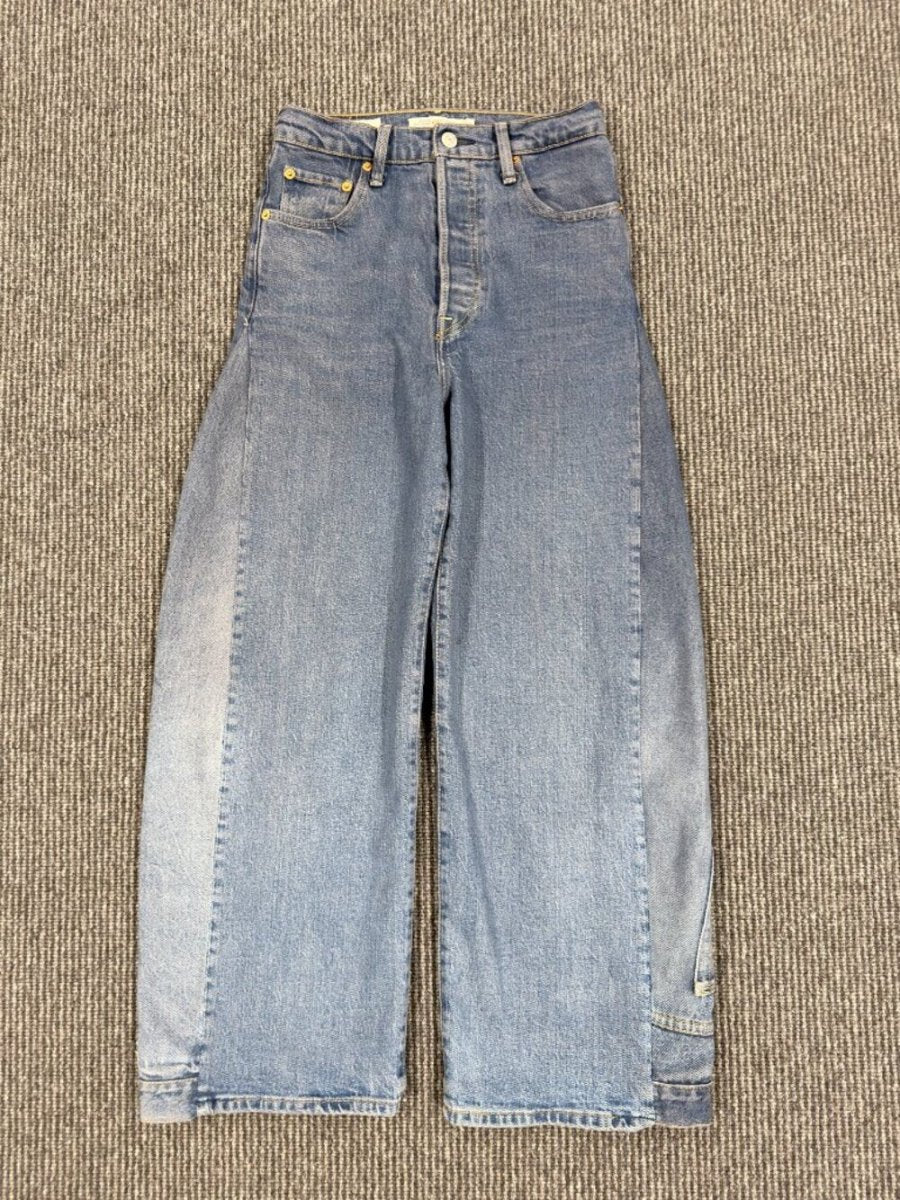 Levi's Reworked Upcycled Barrel Leg Jeans - Organic Dye Curved Denim 26 - TheRWDenimLevi's Barrel Leg - Organic Dye Curved Denim Wide-Leg Blue Wash Upcycled Reworked Denim – TheRWDenim