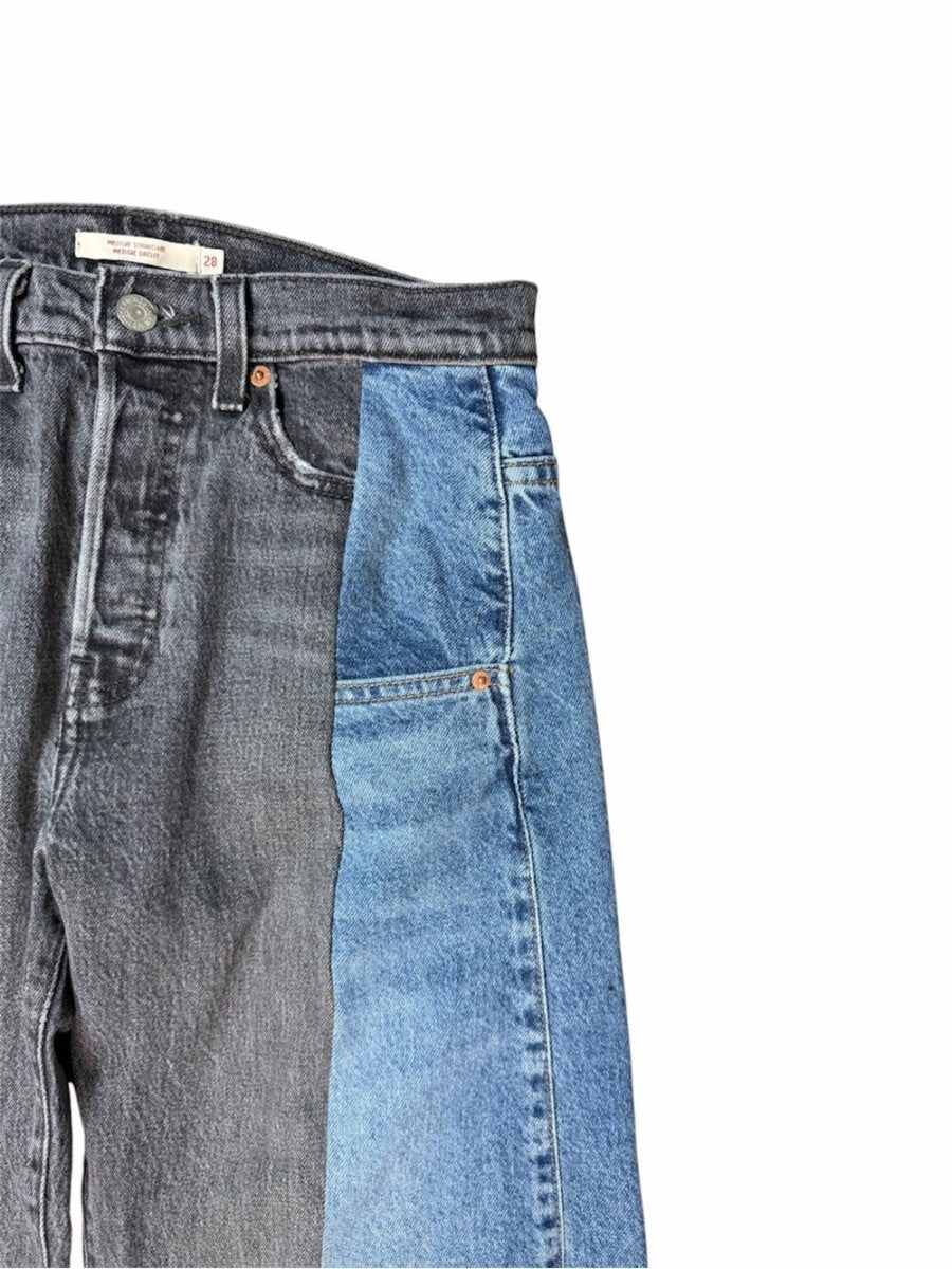Levi's Two-Tone Black and Blue High-Rise Wide-Leg Jeans upcycled - TheRWDenimLevi's Two-Tone Black and Blue High-Rise Wide-Leg Upcycled Reworked Denim – TheRWDenim