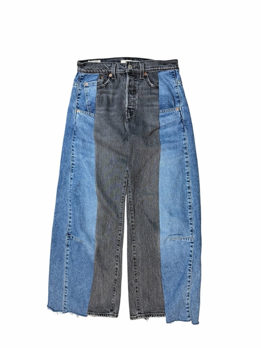Levi's Two-Tone Black and Blue High-Rise Wide-Leg Jeans upcycled - TheRWDenimLevi's Two-Tone Black and Blue High-Rise Wide-Leg Upcycled Reworked Denim – TheRWDenim