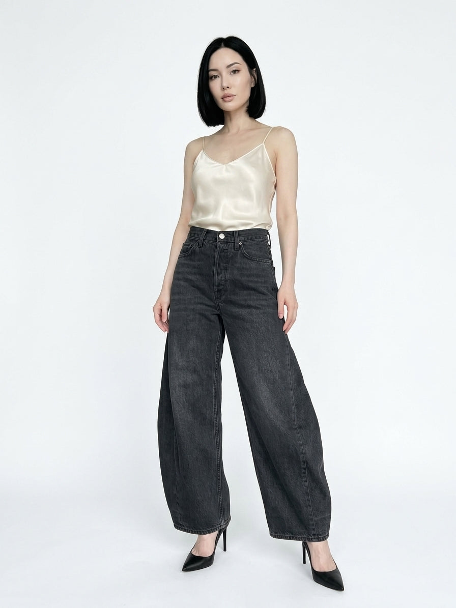 AGOLDE 90s REWORKED SWIRL LEG JEANS IN WASHED BLACKAGOLDE 90s REWORKED SWIRL LEG JEANS IN WASHED BLACK