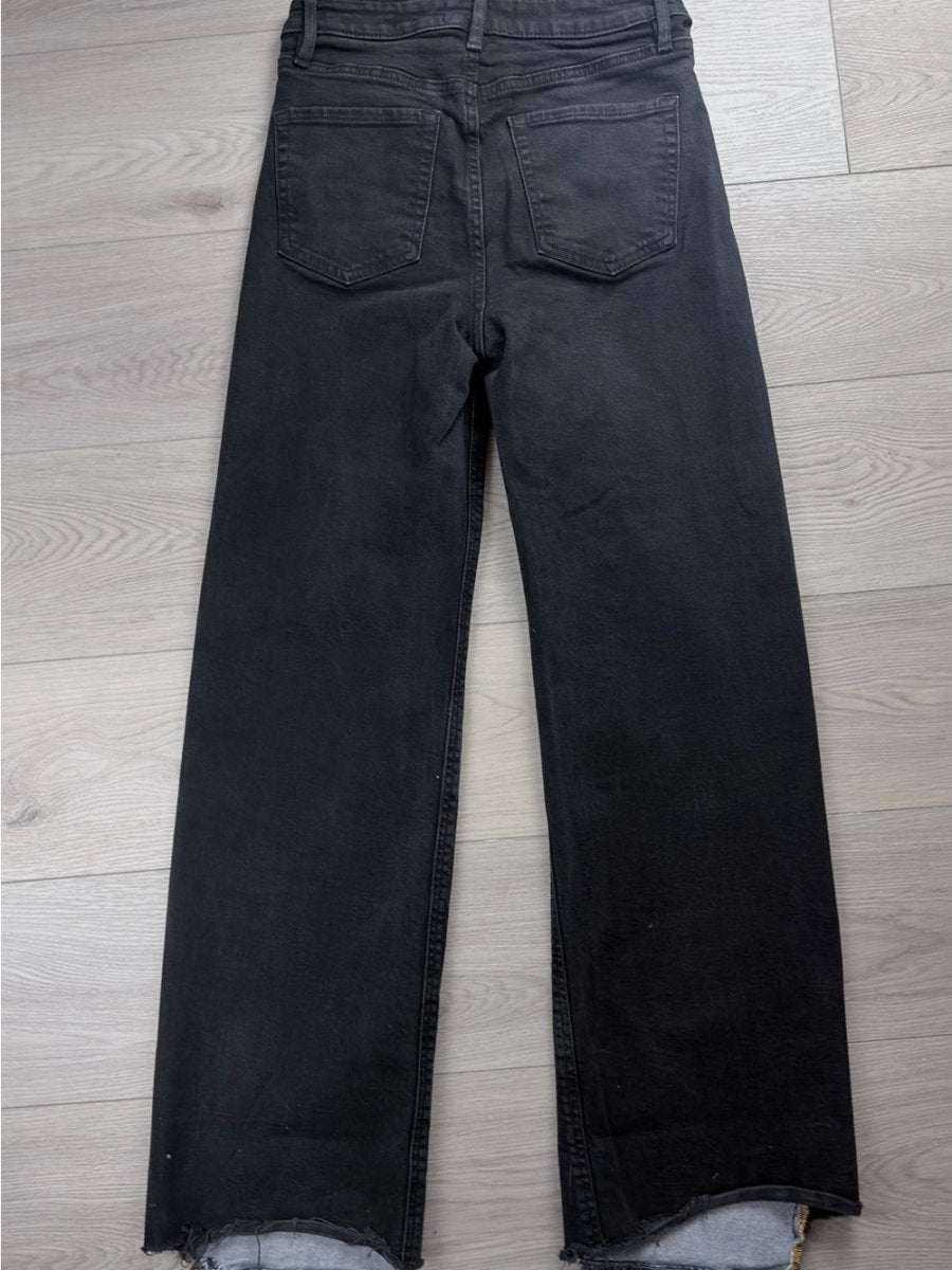 Reworked Dynamite Two-Tone Blue and Black Straight Jeans - TheRWDenimDynamite Two-Tone Blue and Black Straight Straight-Leg Upcycled Reworked Denim – TheRWDenim