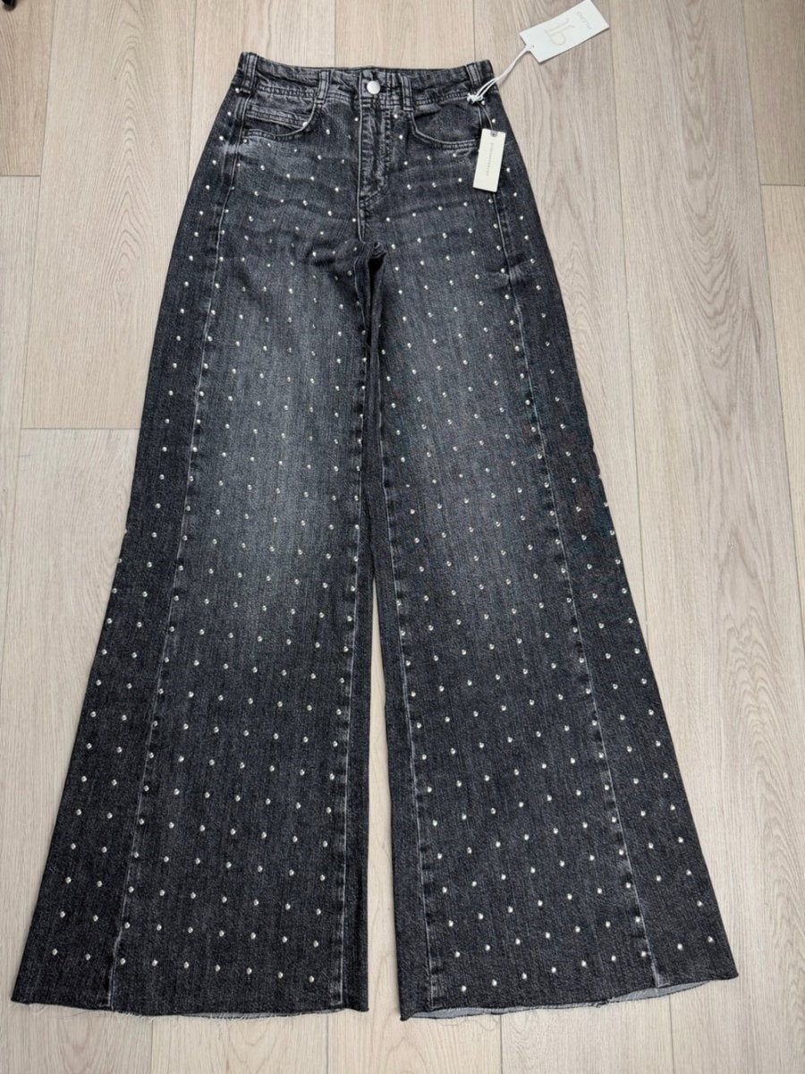 The Adi Mid-Rise Studded Flare jeans Pilcro size 23 TALL - BNWT - TheRWDenimPilcro The Adi Mid-Rise Studded Flare Wide-Leg Black – TheRWDenim