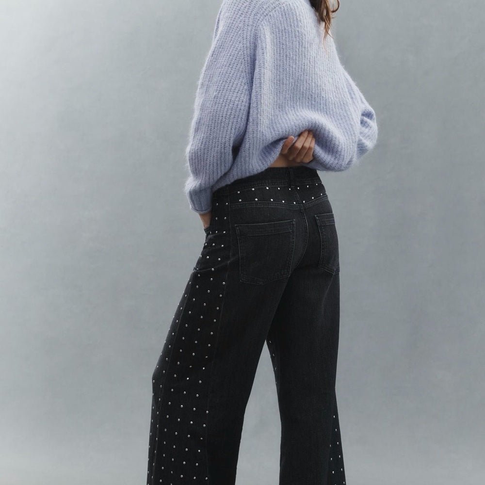 The Adi Mid-Rise Studded Flare jeans Pilcro size 23 TALL - BNWT - TheRWDenimPilcro The Adi Mid-Rise Studded Flare Wide-Leg Black – TheRWDenim
