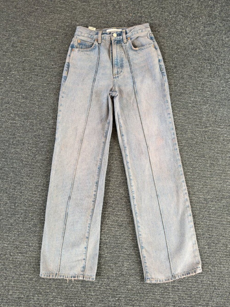 The Tailored high rise wide leg size 24 - TheRWDenimThe Tailored High Rise Wide Leg Blue Wash – TheRWDenim
