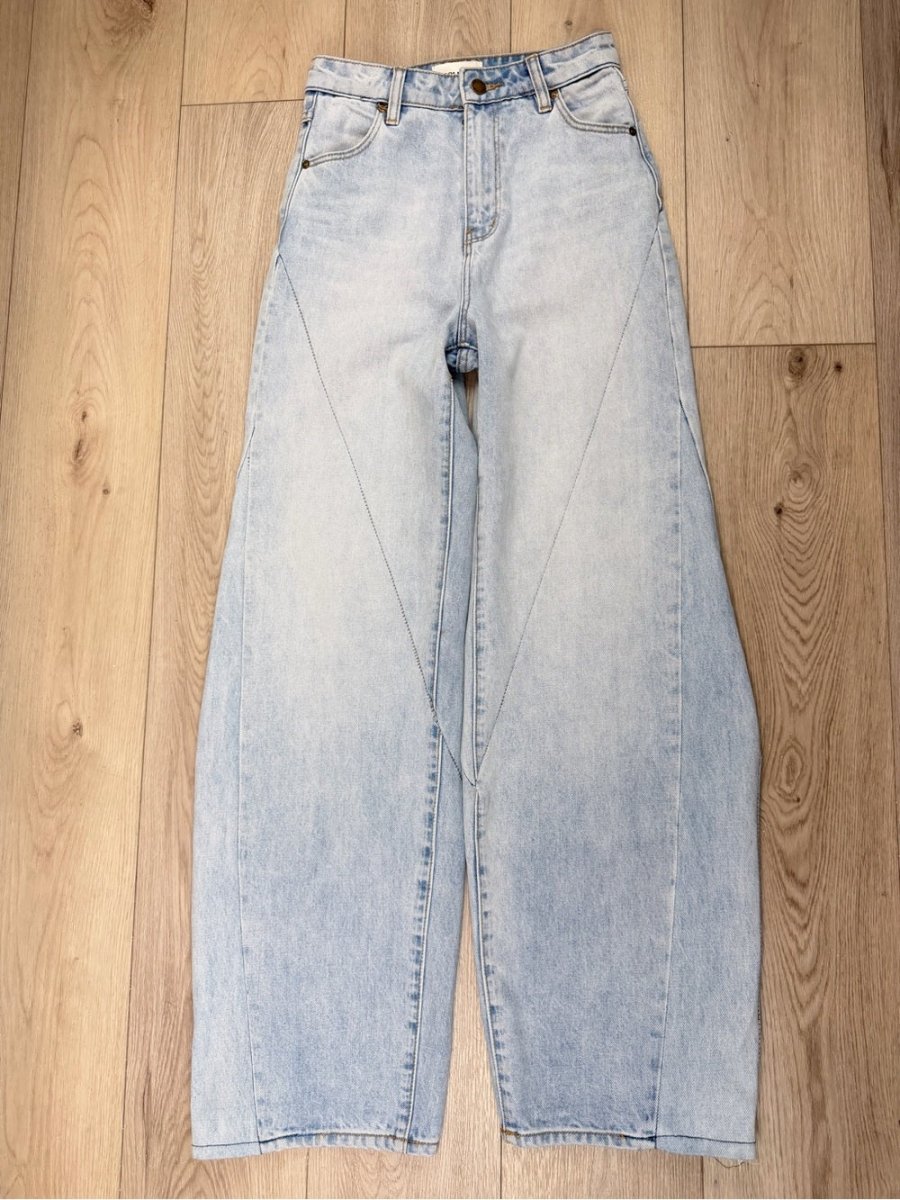Upcycled Rolla's Jeans High Rise Wide Leg full legnth size 24 - TheRWDenimRolla's High Rise Wide Leg Full Length Blue Wash Upcycled Reworked Denim – TheRWDenim