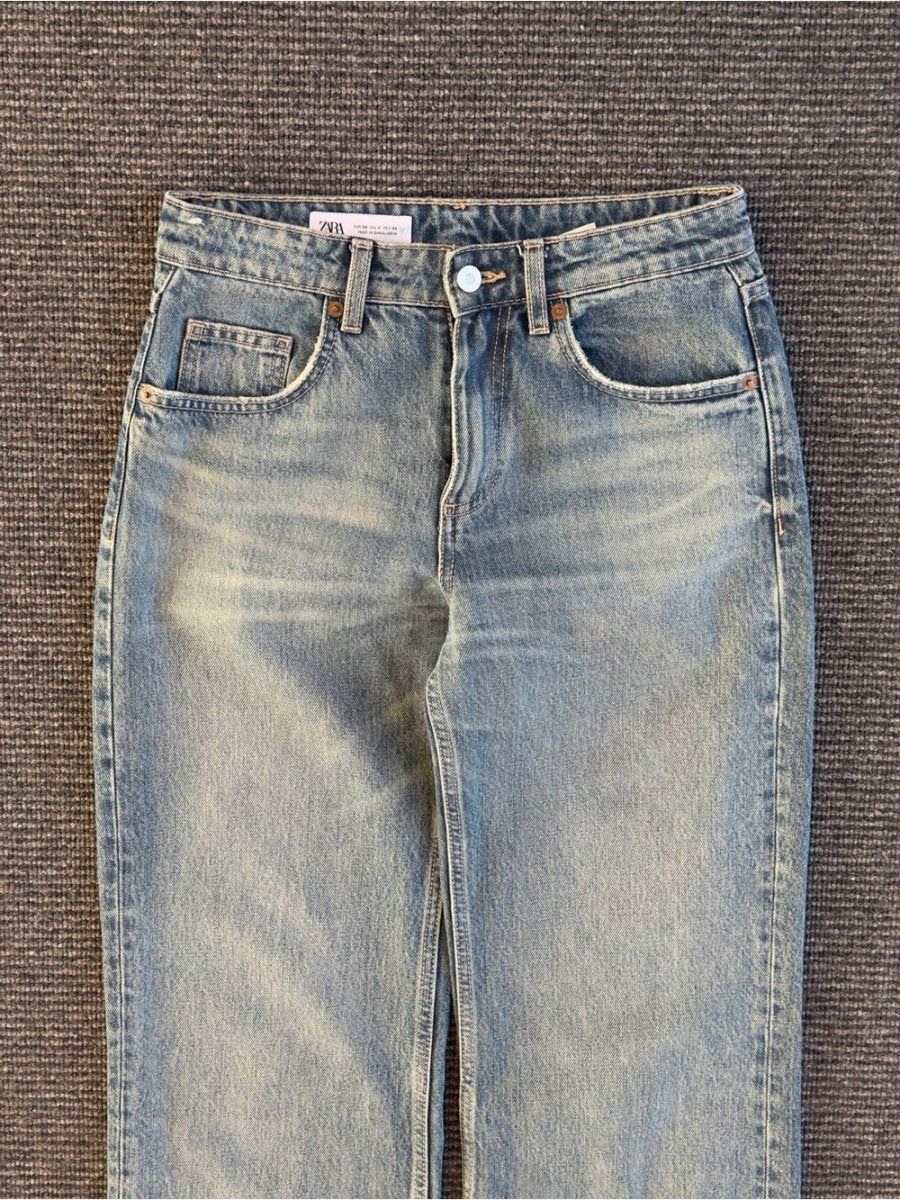 Zara Faded Light high raise Blue Wide-Leg Jeans 24 - TheRWDenimZara Faded Light High Raise Blue Wide-Leg – TheRWDenim
