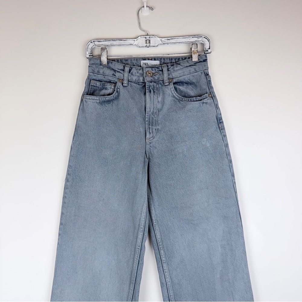 Zara Light blue greyish Wide Leg Jeans - TheRWDenimZara Light Blue Greyish Wide Leg – TheRWDenim